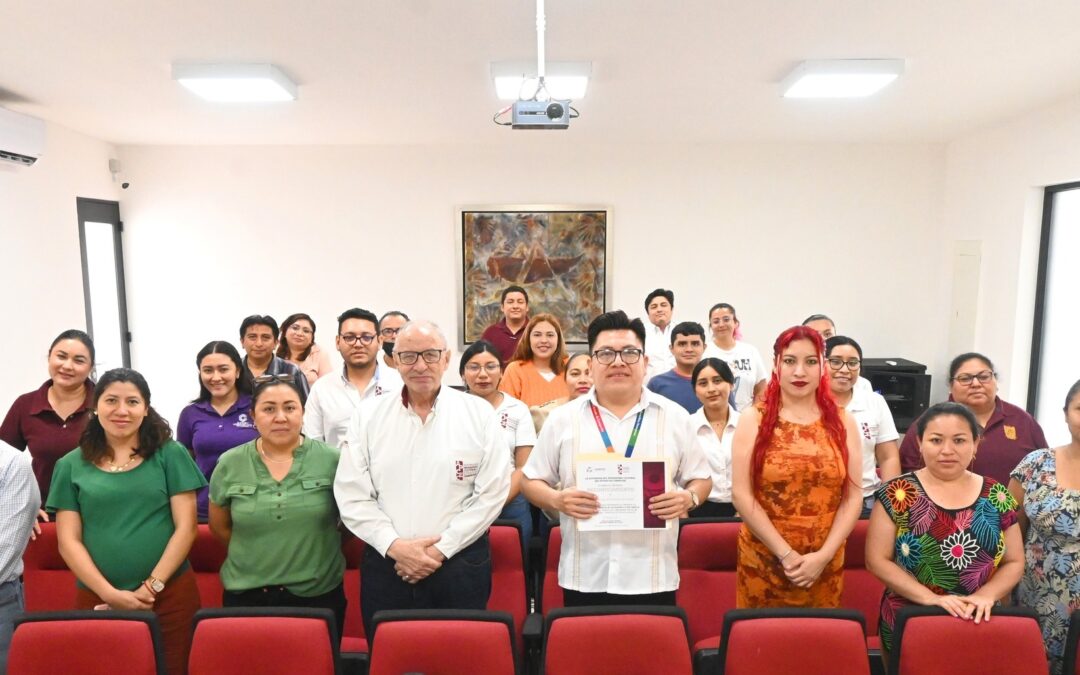 BRINDAN CAPACITACIÓN SOBRE DERECHOS DE LAS MUJERES EN LA APCEC